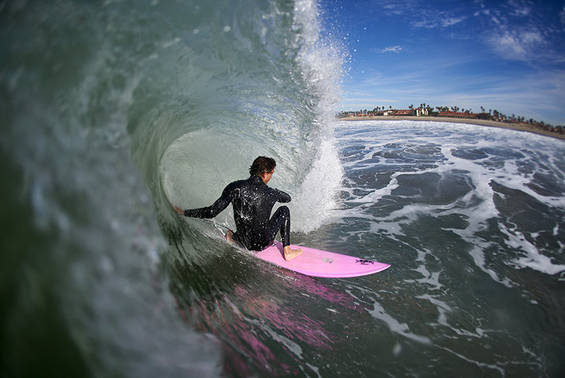soens_s_0314 surfer pink board